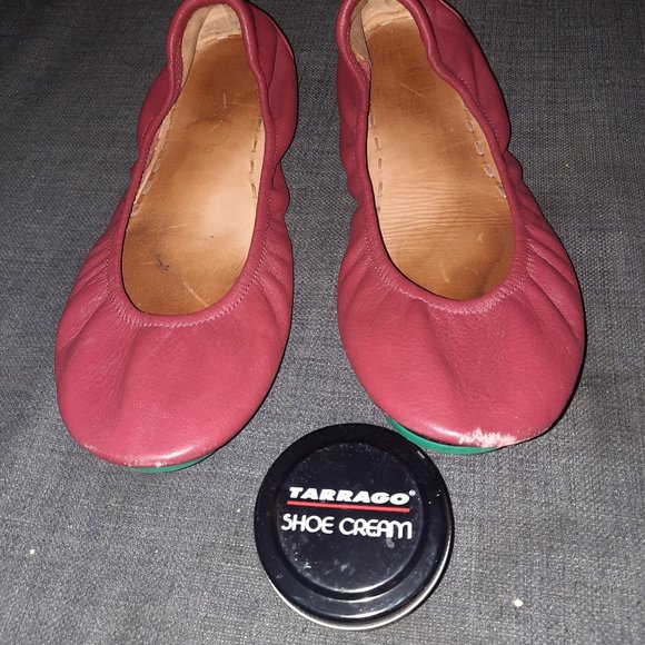 Tieks cardinal red size 10 + tarrago polish - Picture 1 of 4